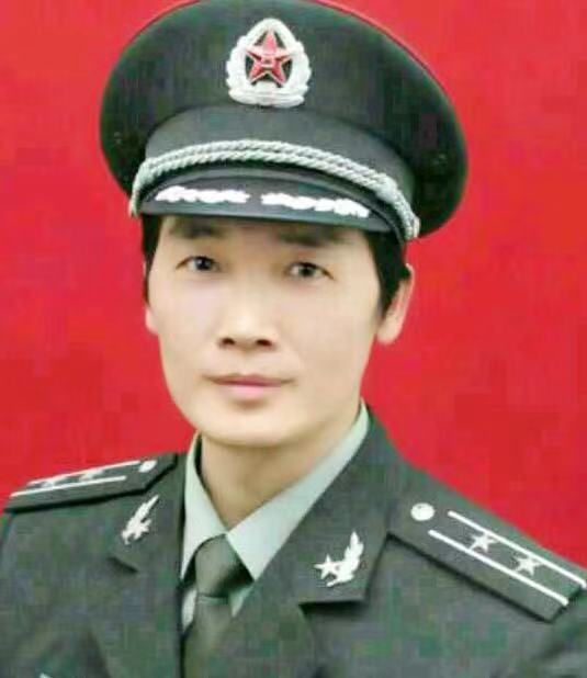 张金铭.jpg